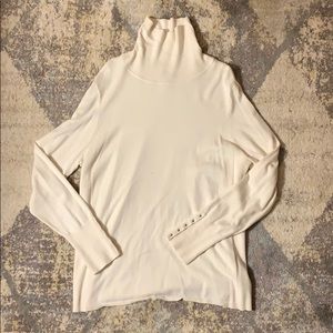 White turtle neck top